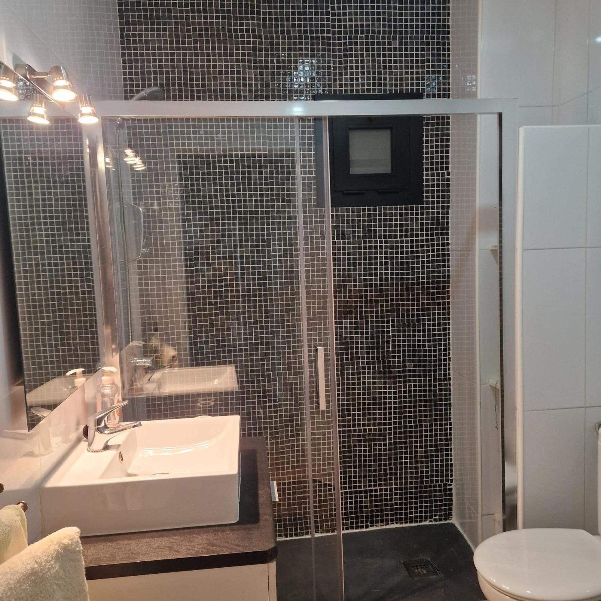 Piso Del Balcon Apartment กาซอร์ลา ภายนอก รูปภาพ